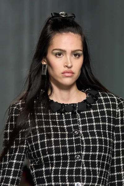 Look 44